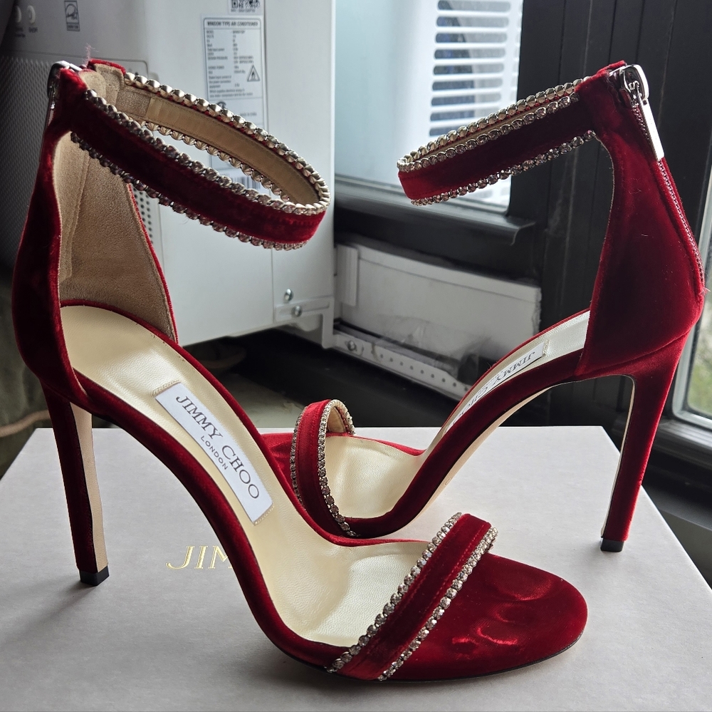 Jimmy Choo Dochas 100 Crystal Heels